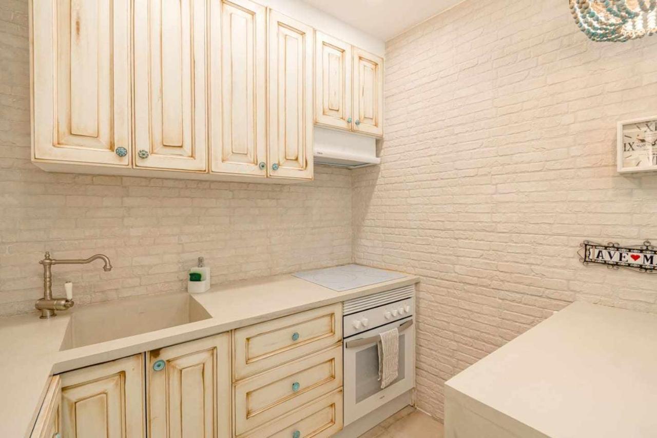 Luminoso Y Centrico Apt 2 Hab Lägenhet Madrid Exteriör bild