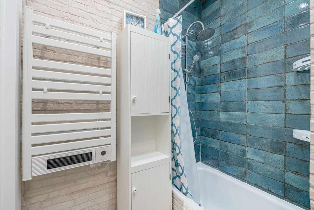 Luminoso Y Centrico Apt 2 Hab Lägenhet Madrid Exteriör bild